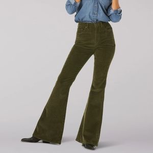 NWT LEE MODERN VINTAGE CORDUROY FLARE LEG PANTS
